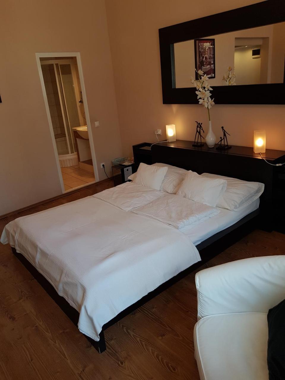 Connection Guesthouse Budapest Luaran gambar